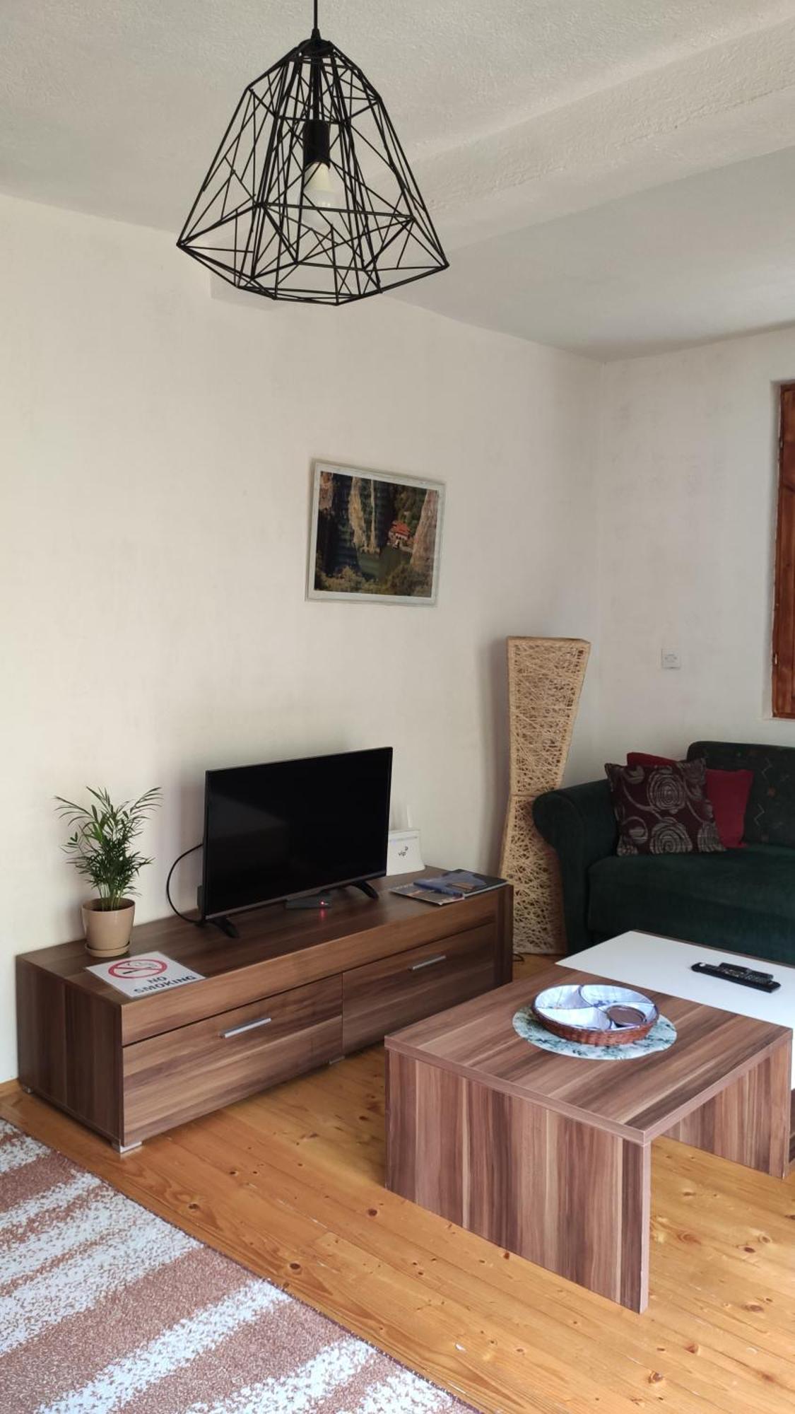 Dolna Matka Jovanov Residence - Remote & Accessible מראה חיצוני תמונה